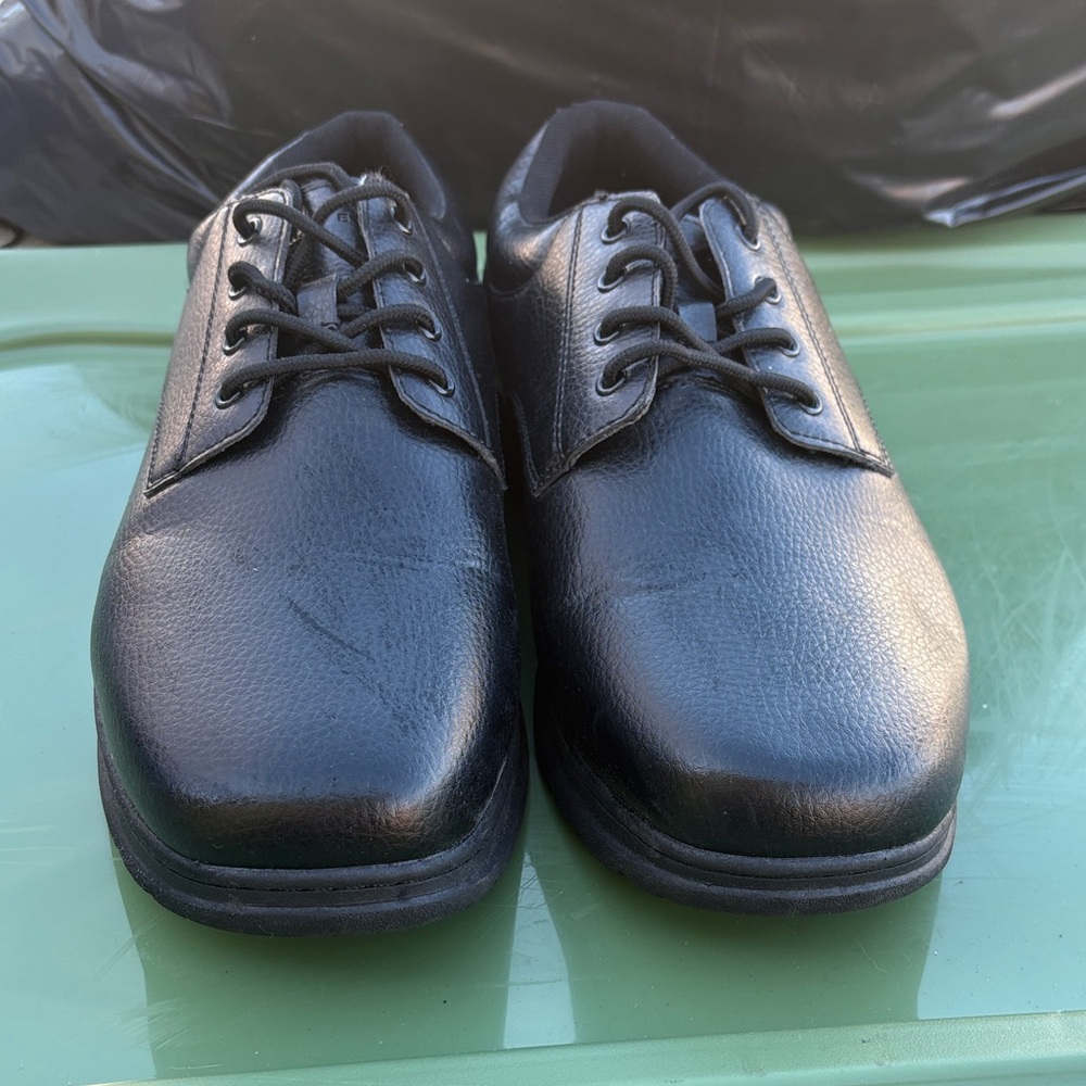 Perry Ellis portfolio Black Leather Oxfords